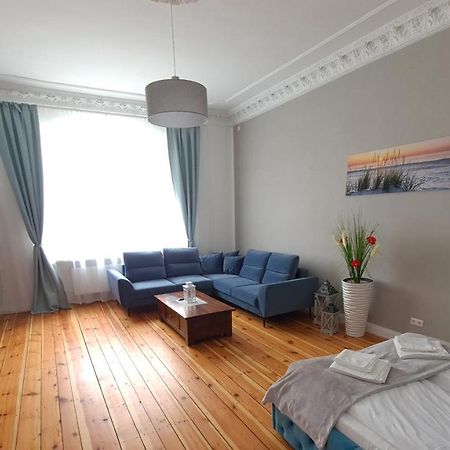 Bajkowy Dom - Apartament Sienkiewicza 5M3 Świnoujście Esterno foto