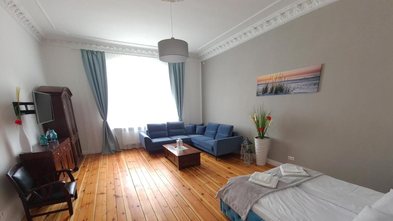 Bajkowy Dom - Apartament Sienkiewicza 5M3 Świnoujście Esterno foto